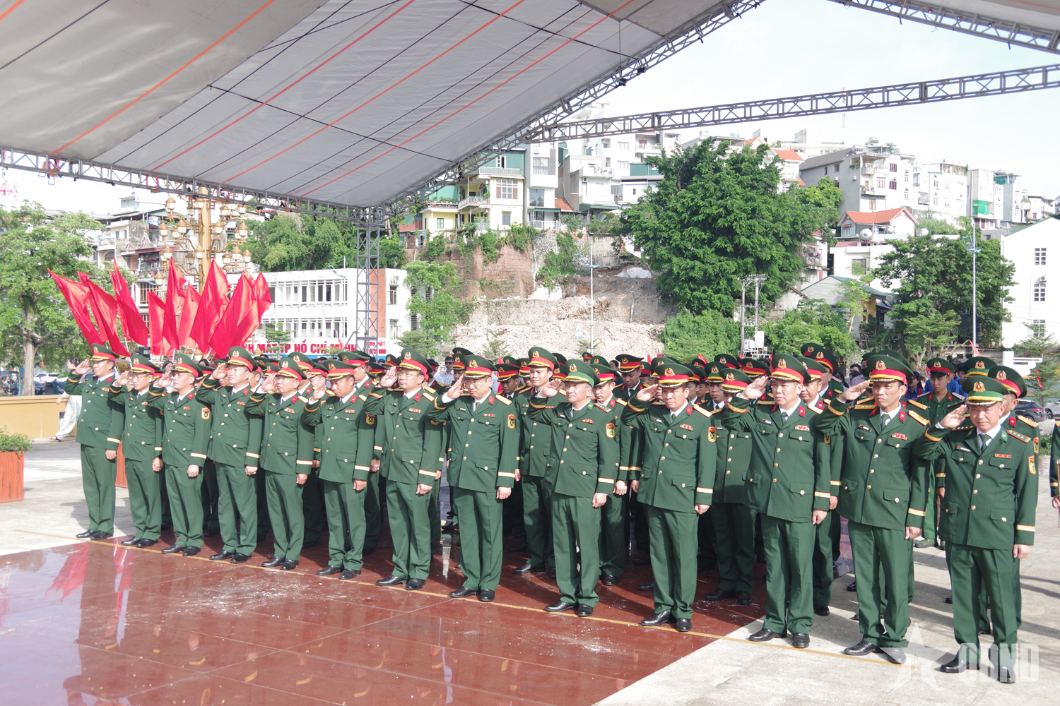 Bộ CHQS tỉnh Quảng Ninh tri ân các anh hùng liệt sĩ nhân kỷ niệm 79 năm Ngày Thương binh - Liệt sĩ

